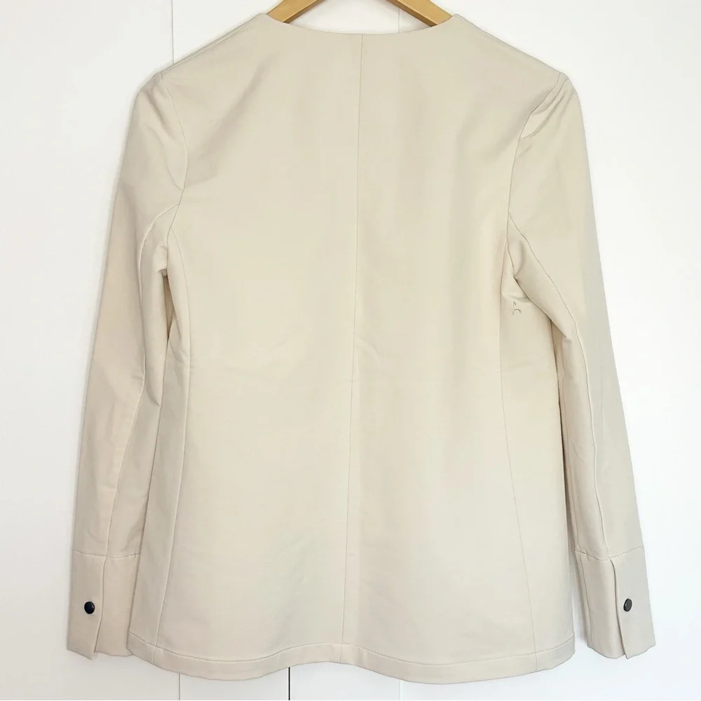 ADAY Strategy Blazer XS oat cream boxy jacket snap career Stretch Office neutral